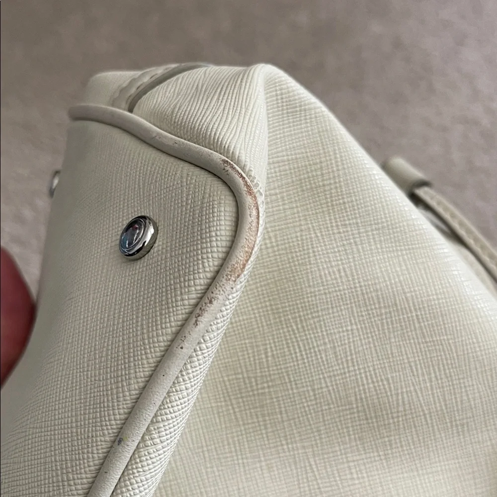 Tumi White Leather Women's Bag - Picture 6 of 12